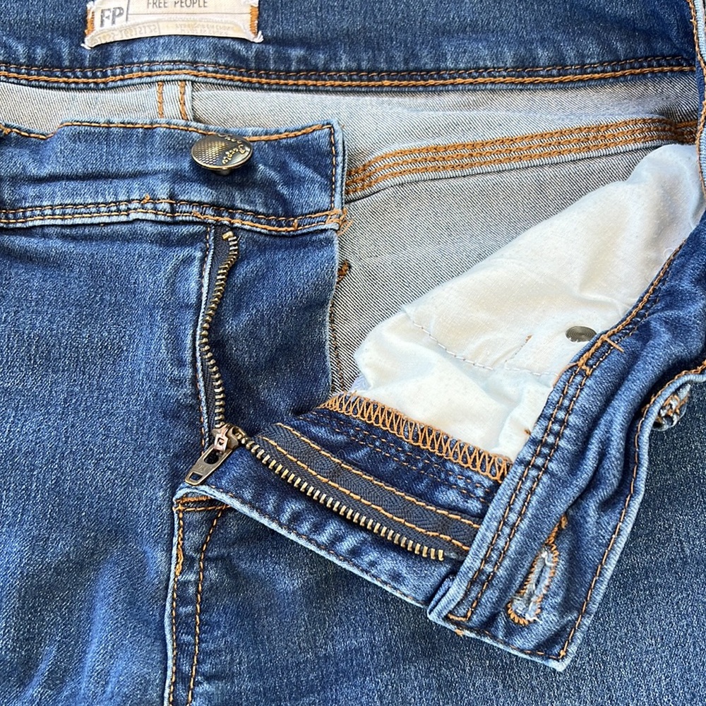 Free People Jeans - Picture 4 of 12